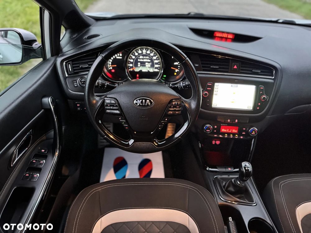 Kia Ceed 1.0 T-GDI GT-Line - 34