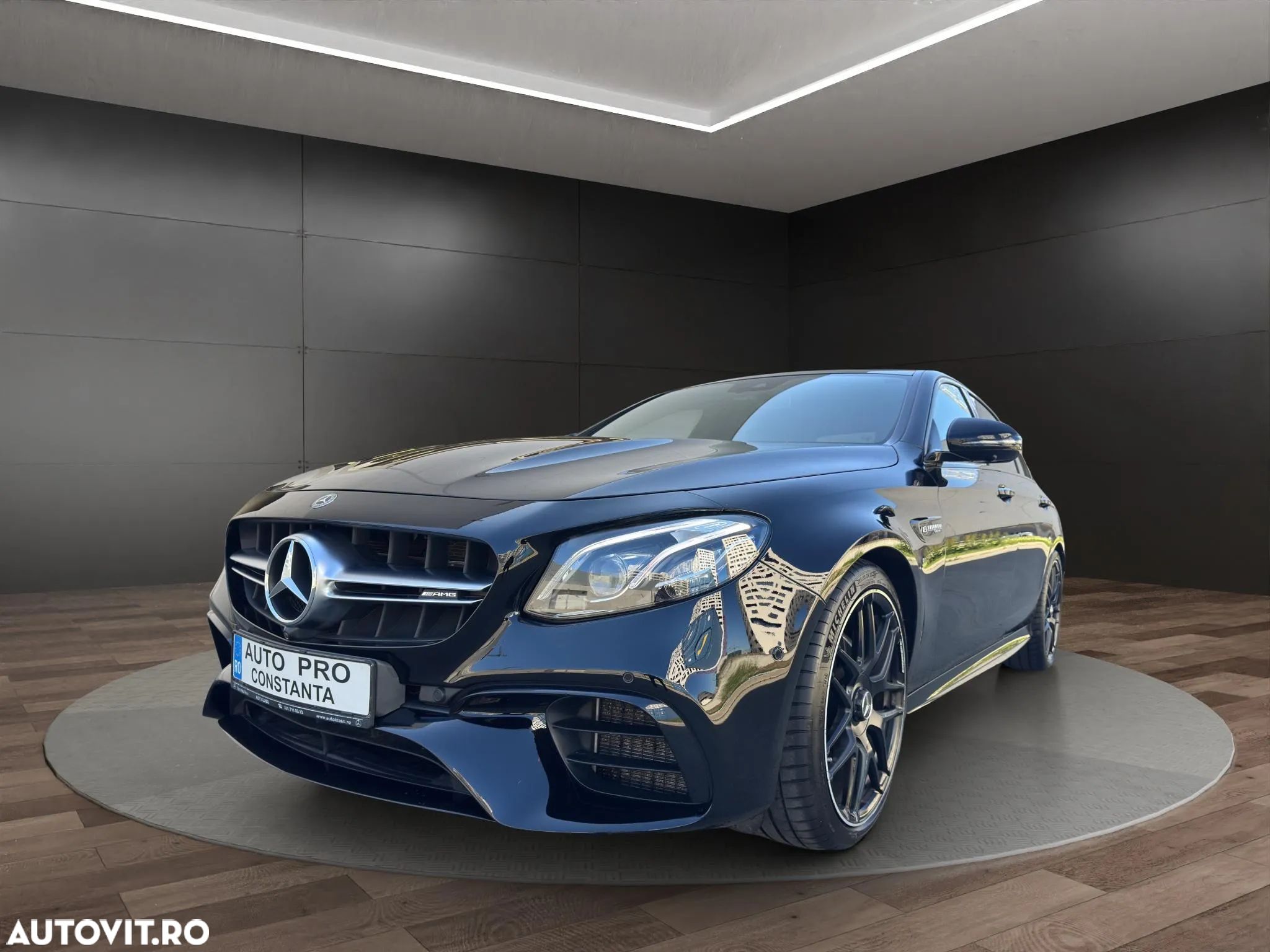 Mercedes-Benz E 63 AMG 4MATIC Aut. - 1