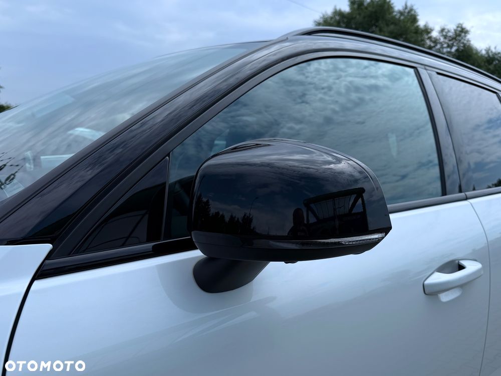Volvo XC 40 B4 B AWD DKG RDesign - 39