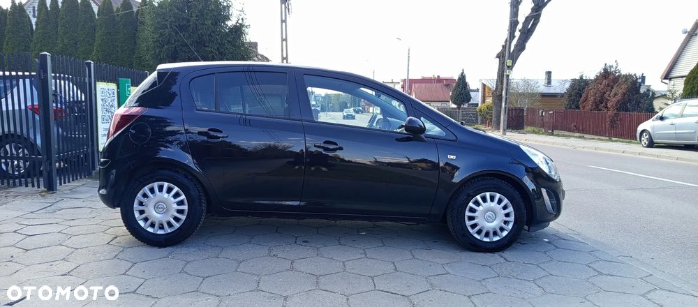 Opel Corsa 1.4 16V Active - 17