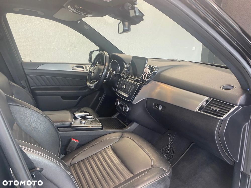 Mercedes-Benz GLE 350 d 4-Matic - 6