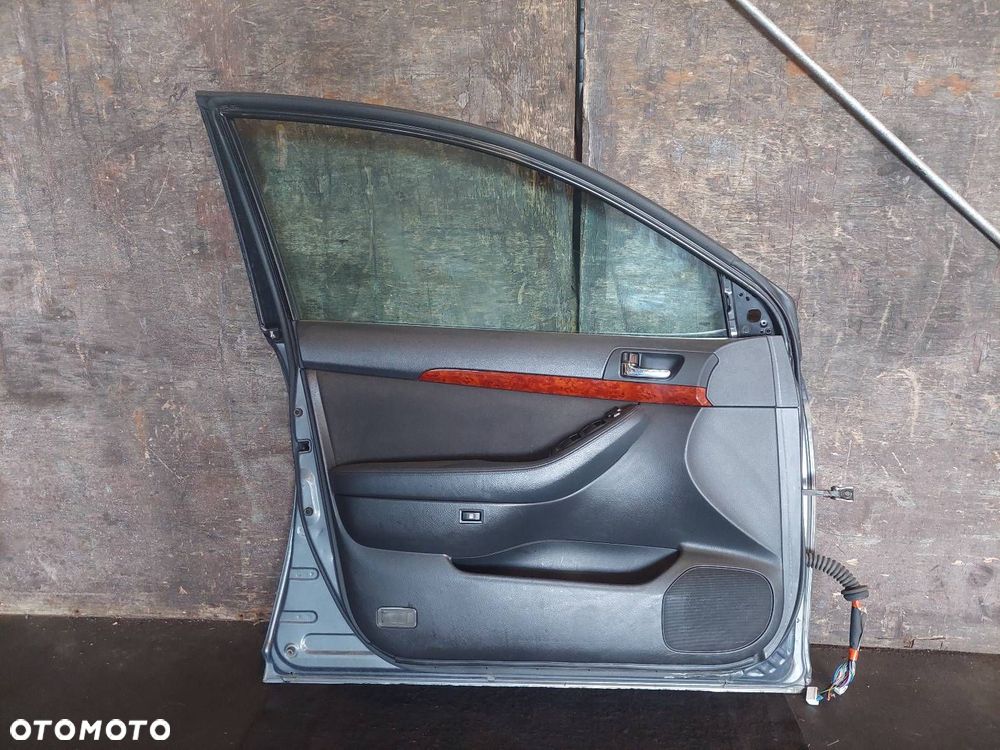 DRZWI KOMPLETNE LEWY PRZÓD TOYOTA AVENSIS T25 1E5 - 9