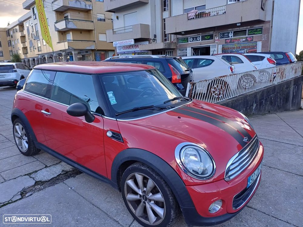 MINI 3 Portas One D - 9