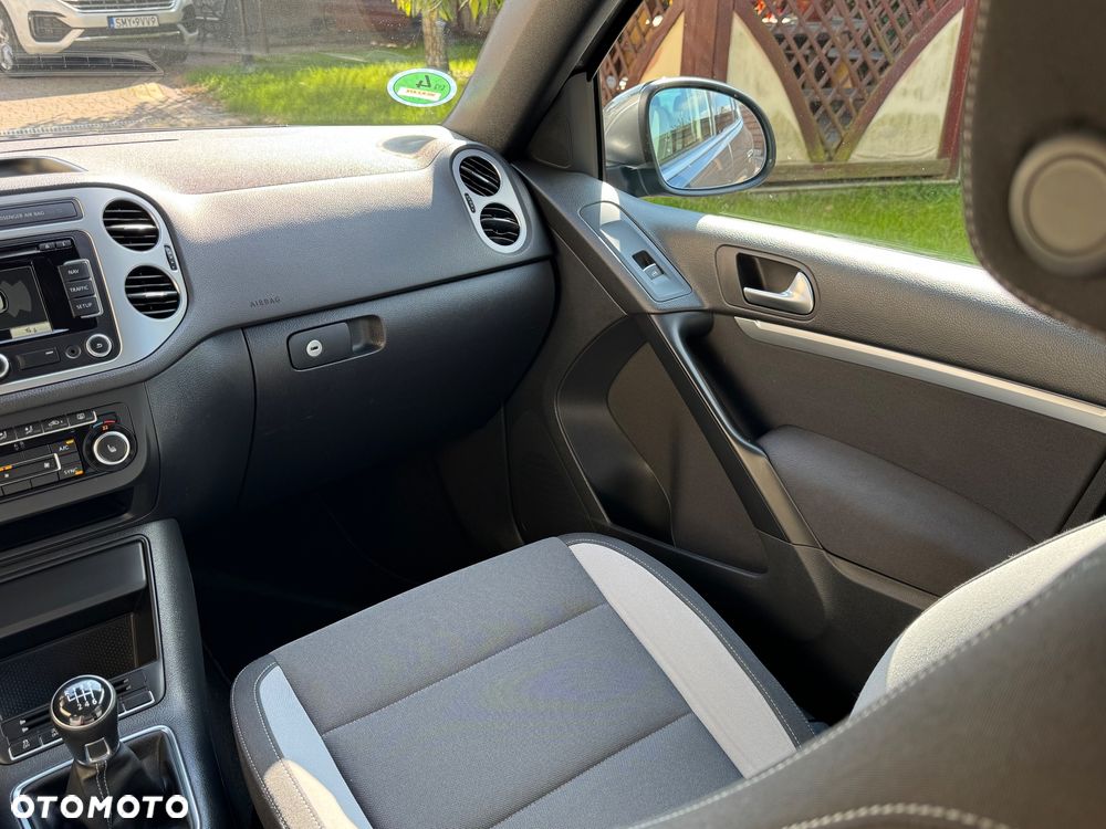 Volkswagen Tiguan - 15