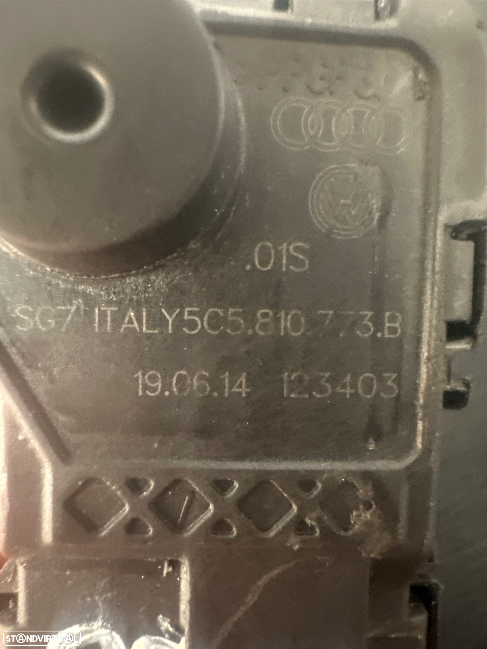 Original Volkswagen Beetle Bloqueio do depósito de combustível - 5
