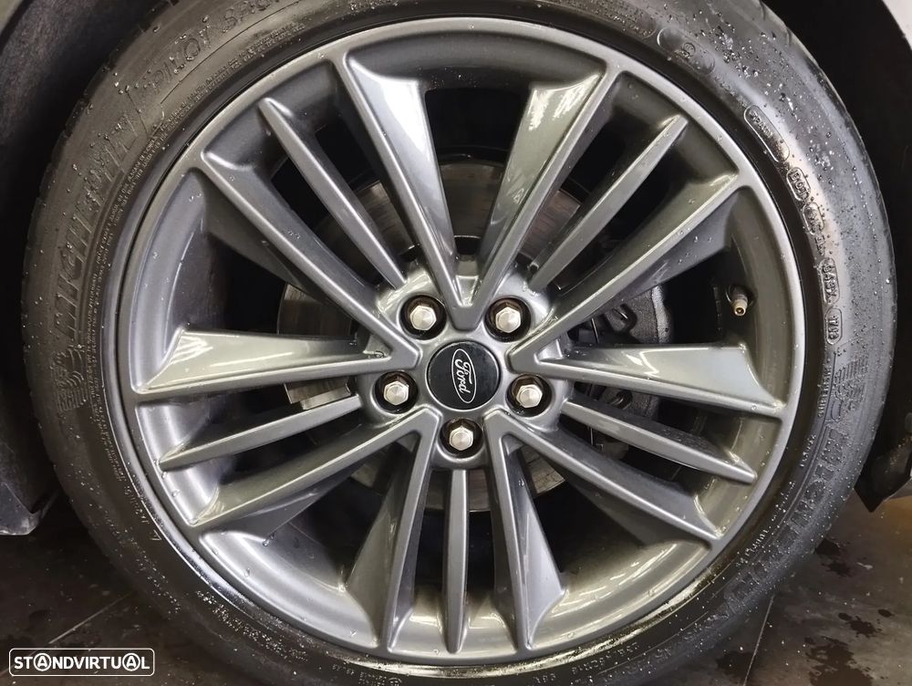 Ford Focus SW 1.0 EcoBoost Vignale - 9