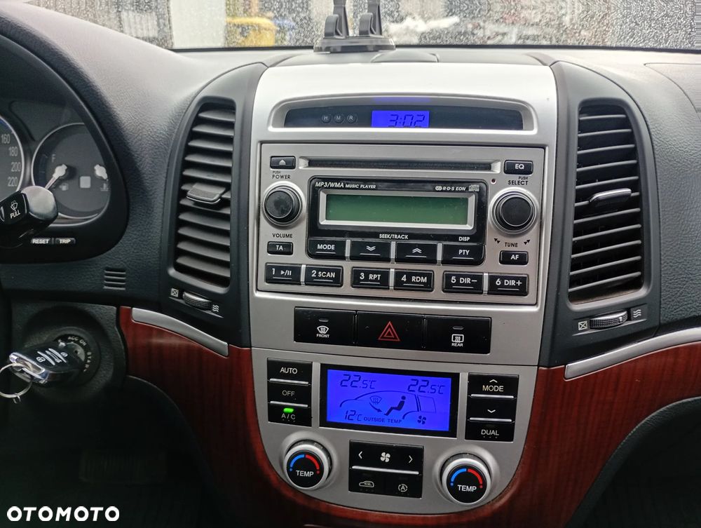 Hyundai Santa Fe - 10