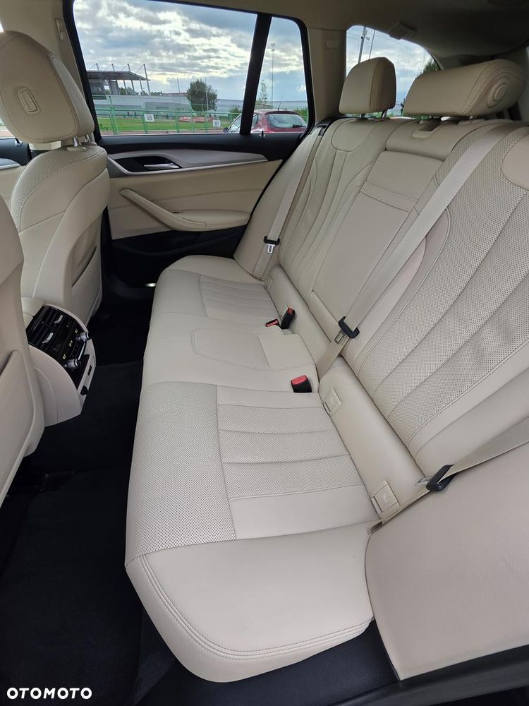 BMW Seria 5 2022