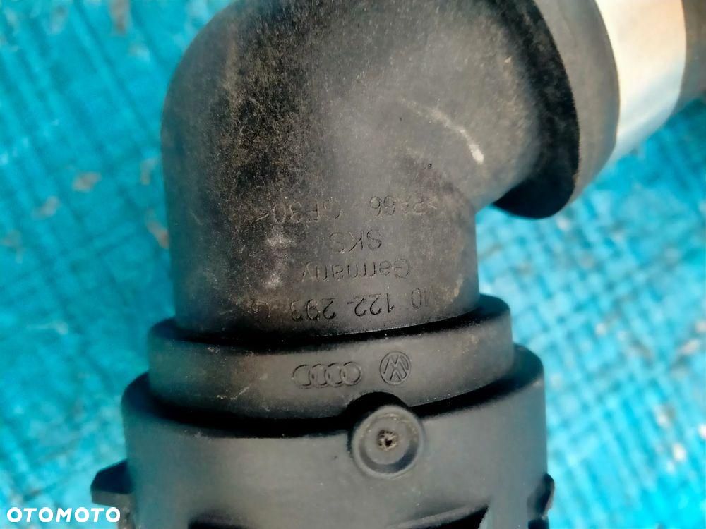 Audi Q7 4M 3.0 TDI / Rura Wąż Przewód Wody Chłodnicy 4M0122101D / ORYGINAŁ - 5