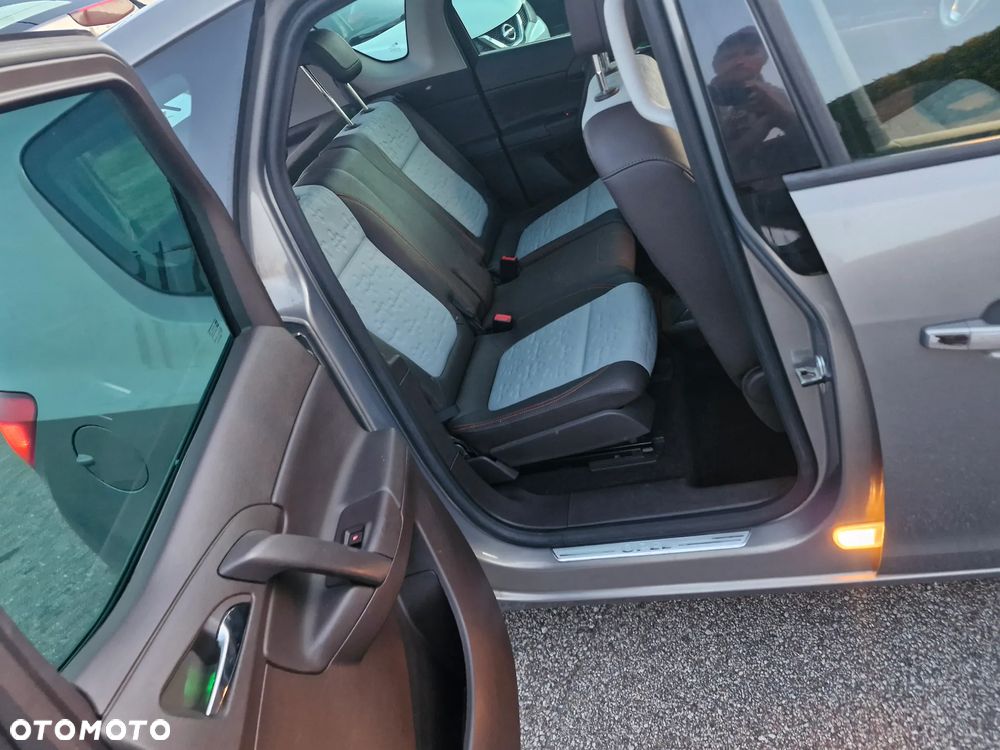 Opel Meriva - 29