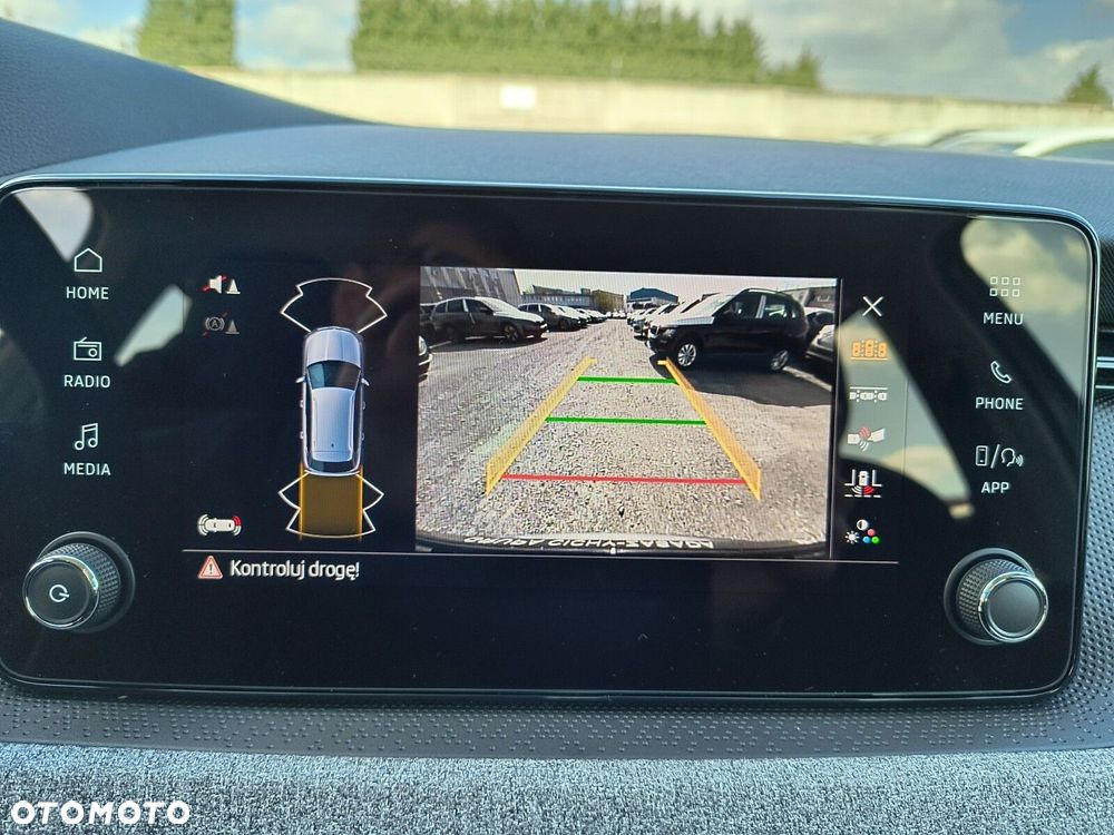 Skoda Kamiq 1.0 TSI Drive DSG - 25