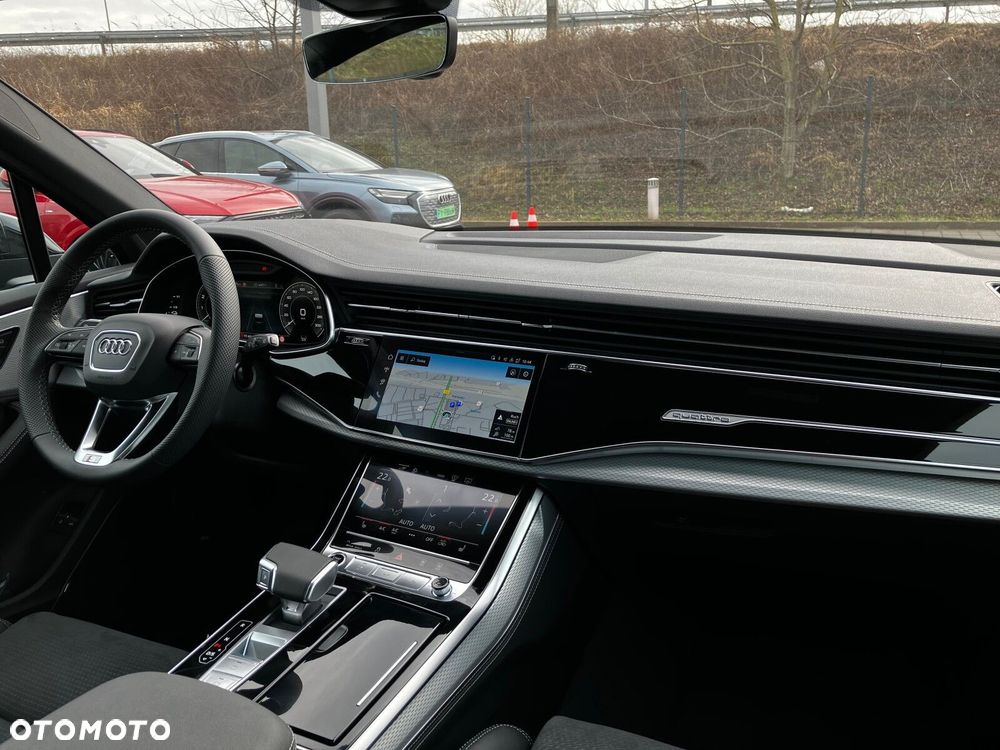 Audi Q7 - 16