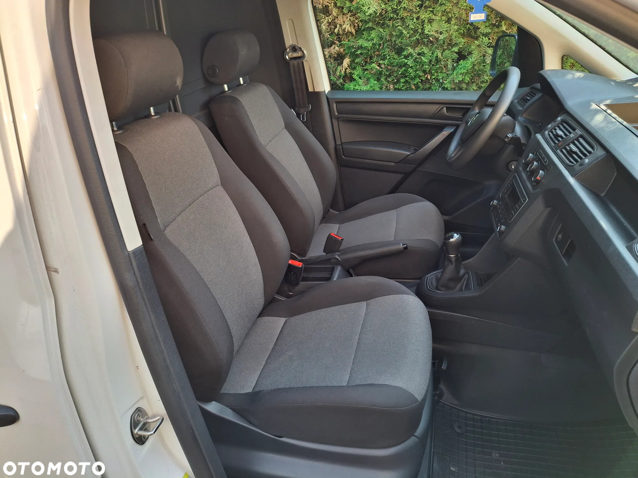 Volkswagen Caddy - 21