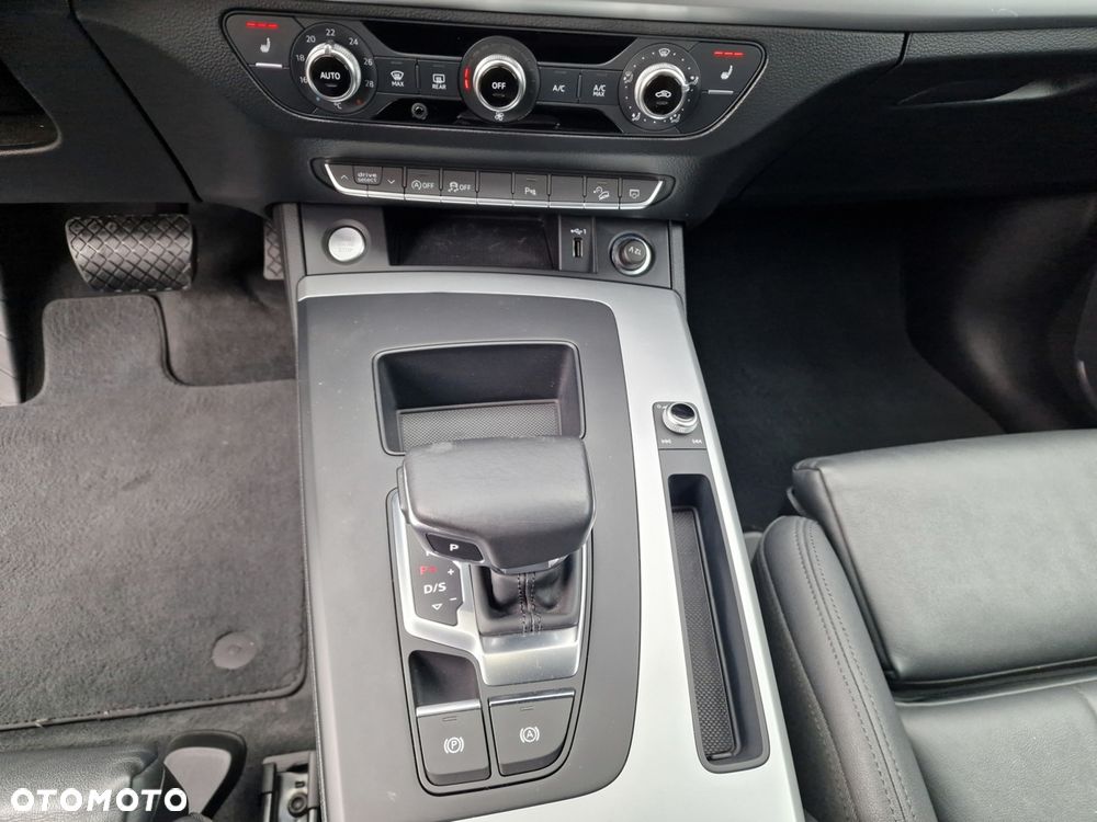 Audi Q5 35 TDI S tronic S line - 35