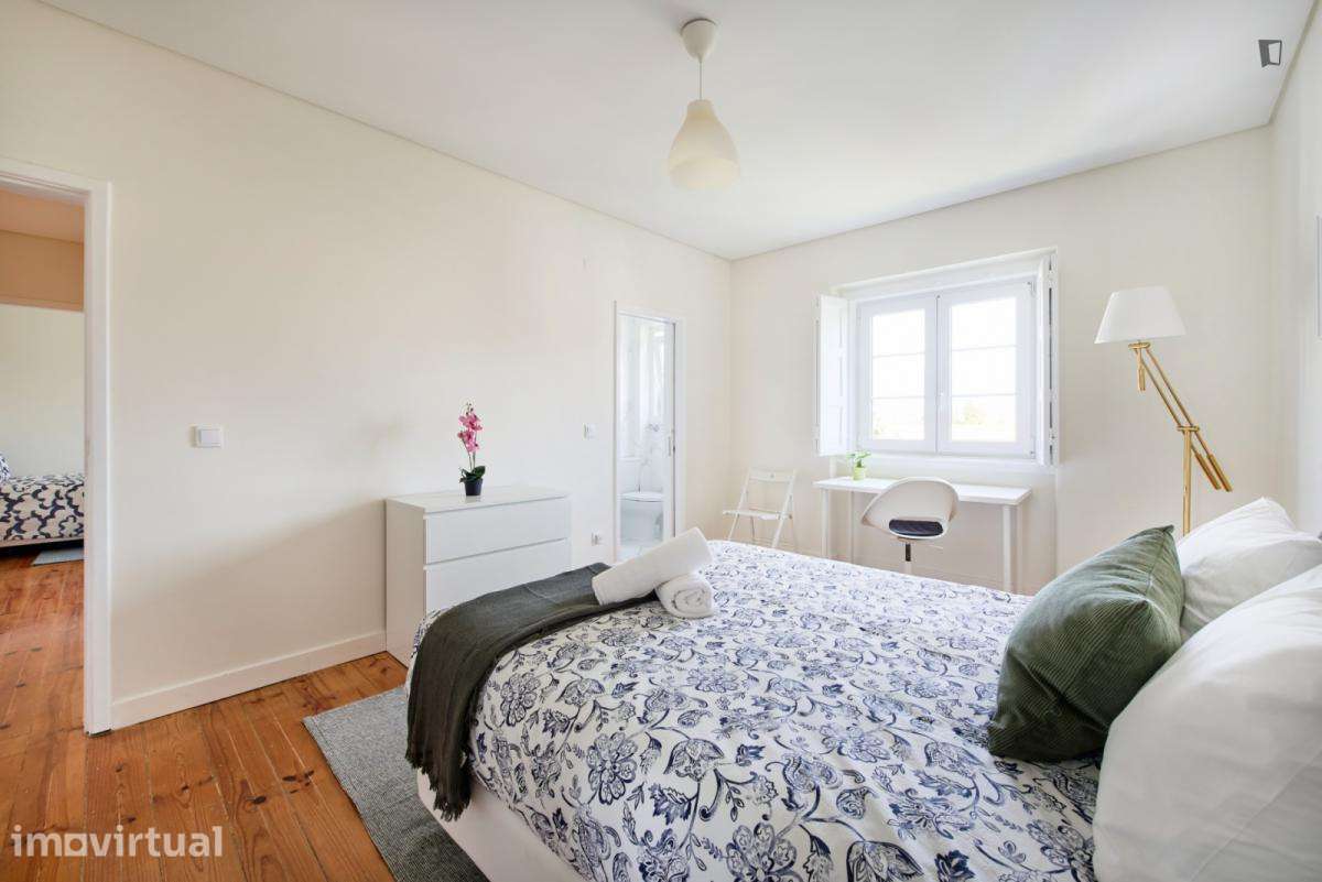 Quarto - localizado em Alvalade Lisbon - Grande imagem: 4/42