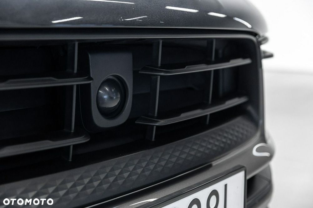 Porsche Macan T - 14