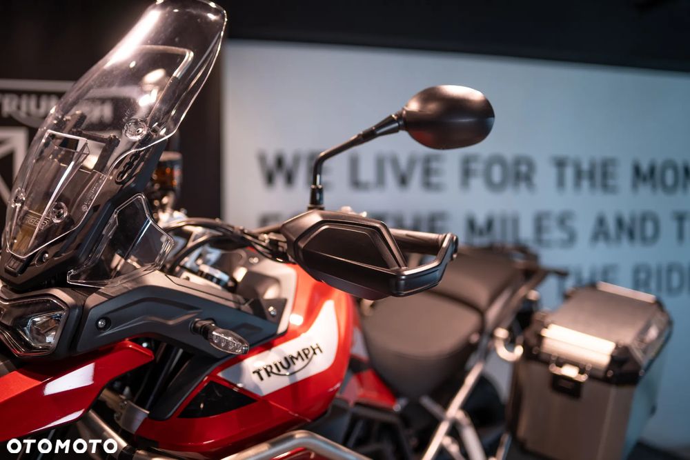Triumph Tiger - 27
