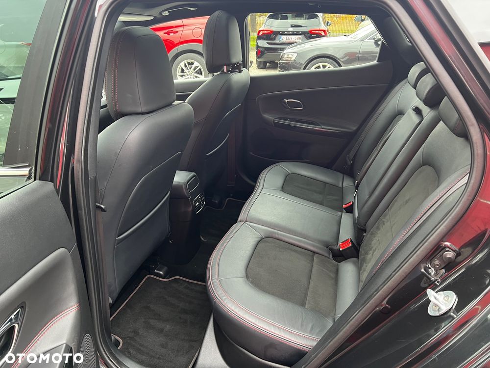 Kia Ceed 1.6 T-GDI GT-Challenge - 38