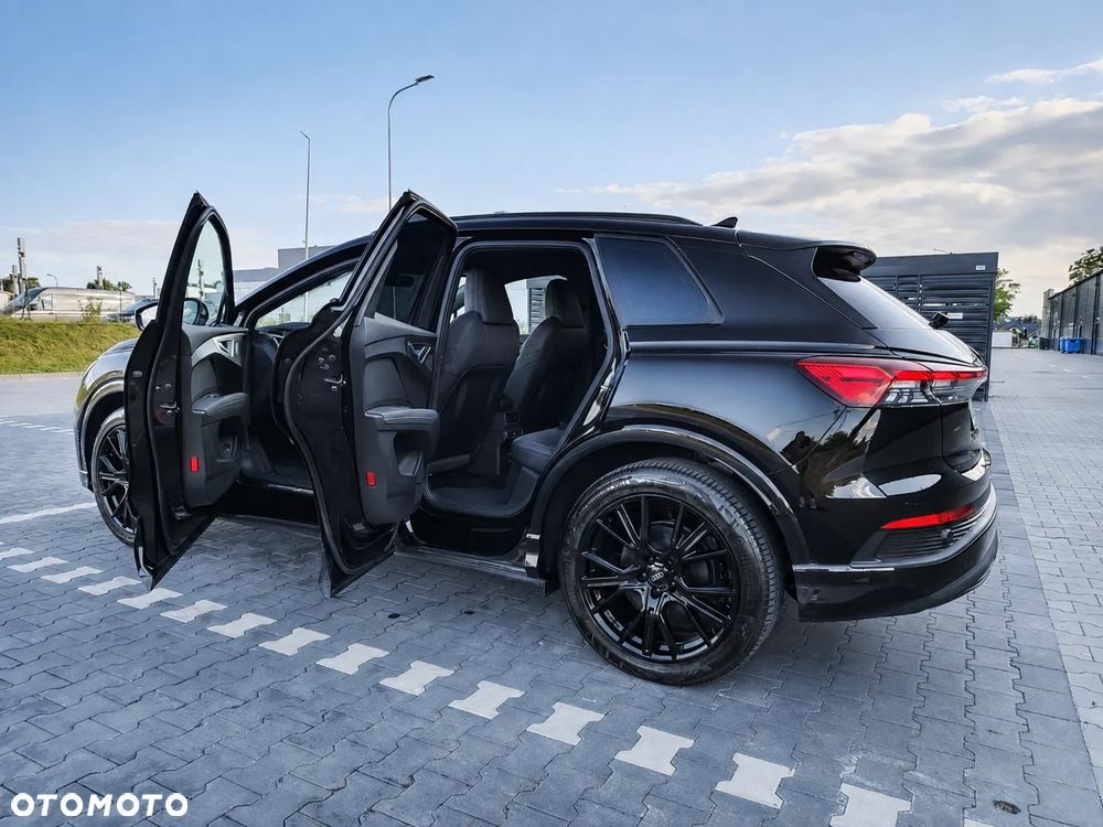 Audi Q4 e-tron 45 82kWh Advanced - 1