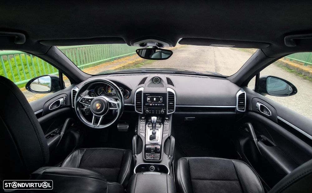 Porsche Cayenne S Tiptronic S - 5