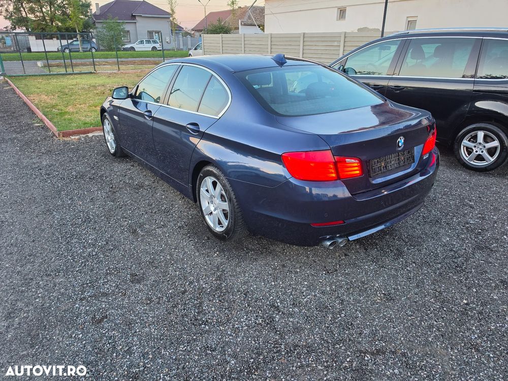 BMW Seria 5 520d - 3