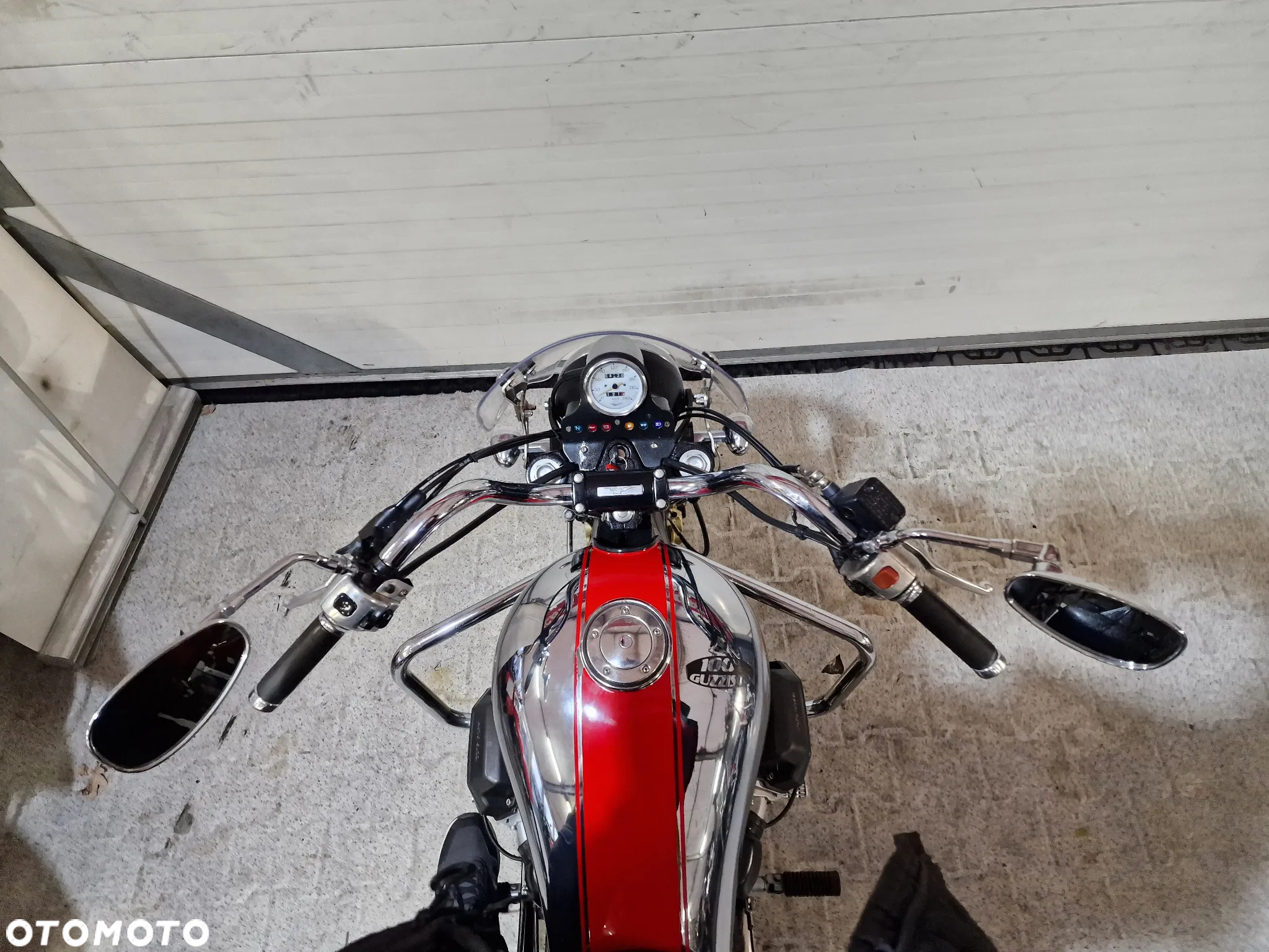 Moto Guzzi California - 32
