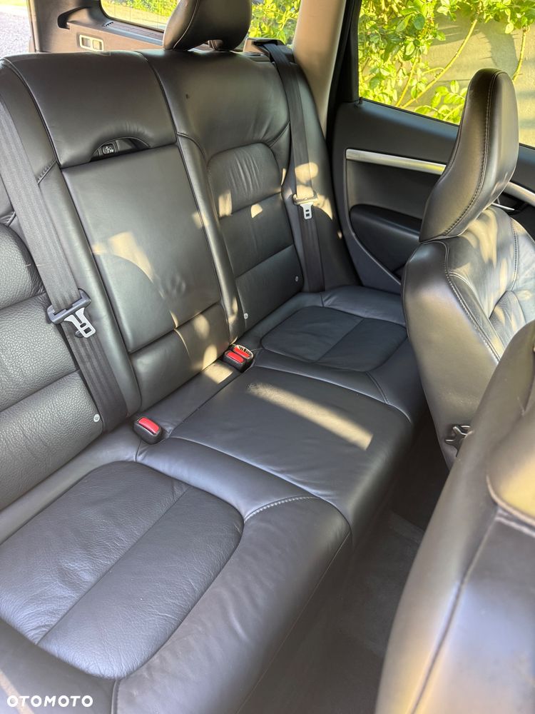 Volvo V70 2.0D Momentum - 25