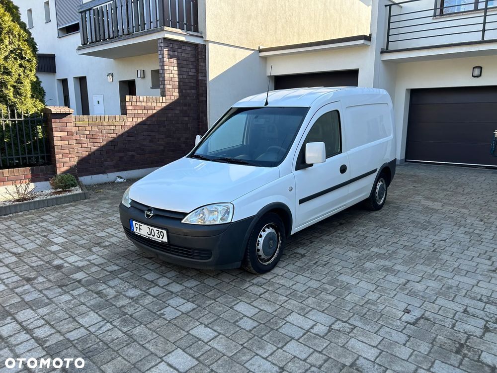 Opel Combo - 1