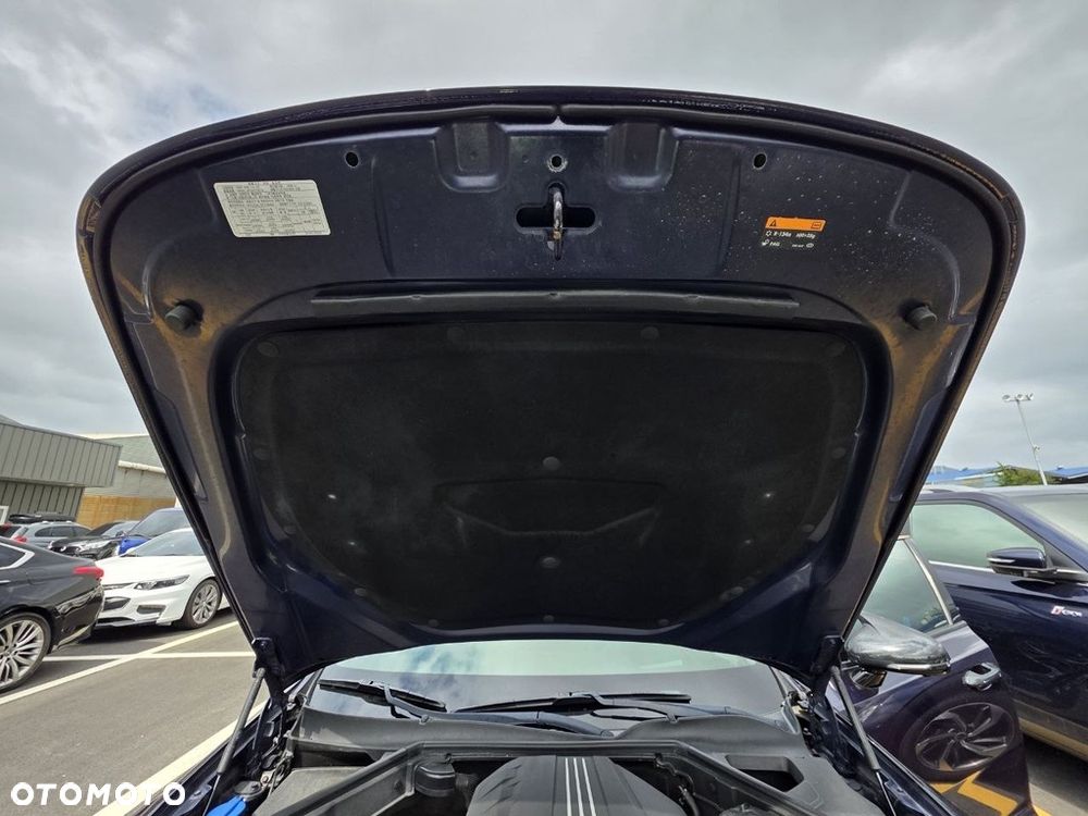 Kia Stinger - 33