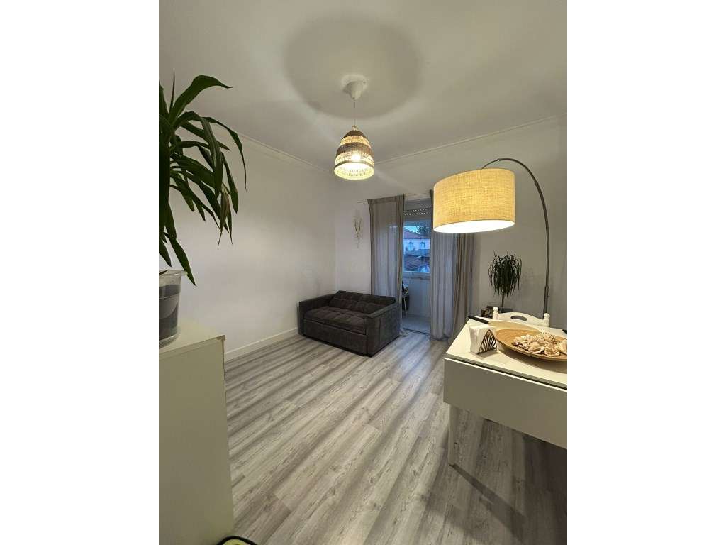 T3 com Terraço no centro de Queluz - Grande imagem: 3/16