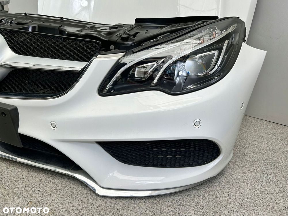 MERCEDES E KLASA W207 LIFT AMG PRZÓD ZDERZAK PAS LAMPY ILS MASKA 149 - 5