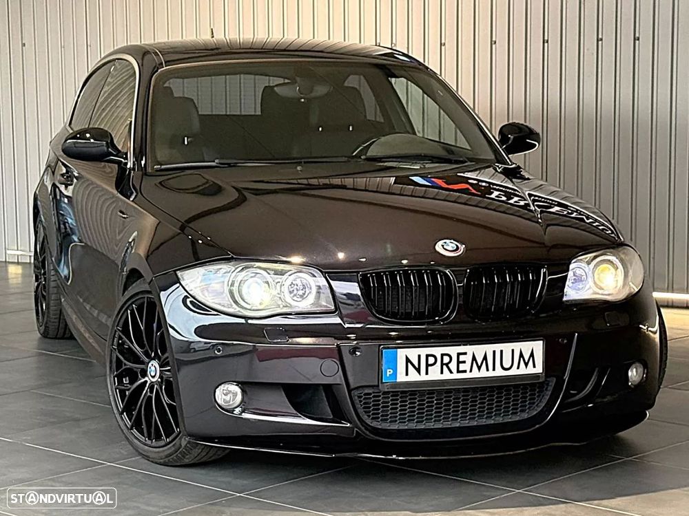 BMW 118 d Pack M - 24