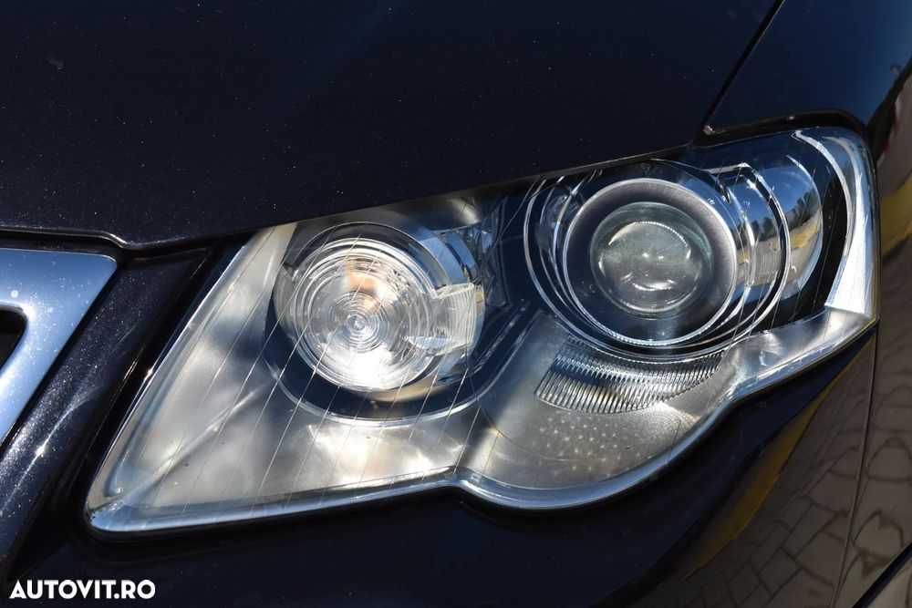 Volkswagen Passat 2.0 TDI DPF 4Motion Sportline - 18
