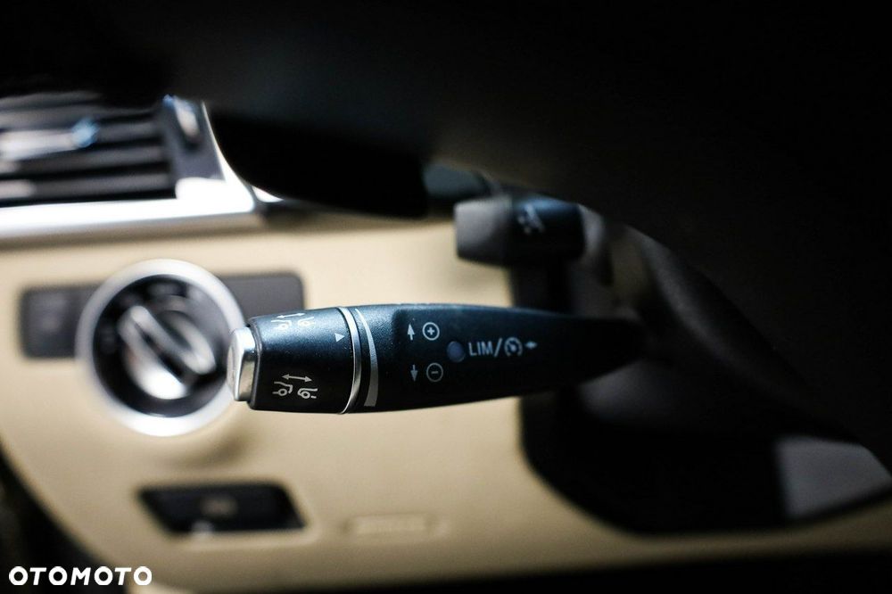 Mercedes-Benz GLE - 27