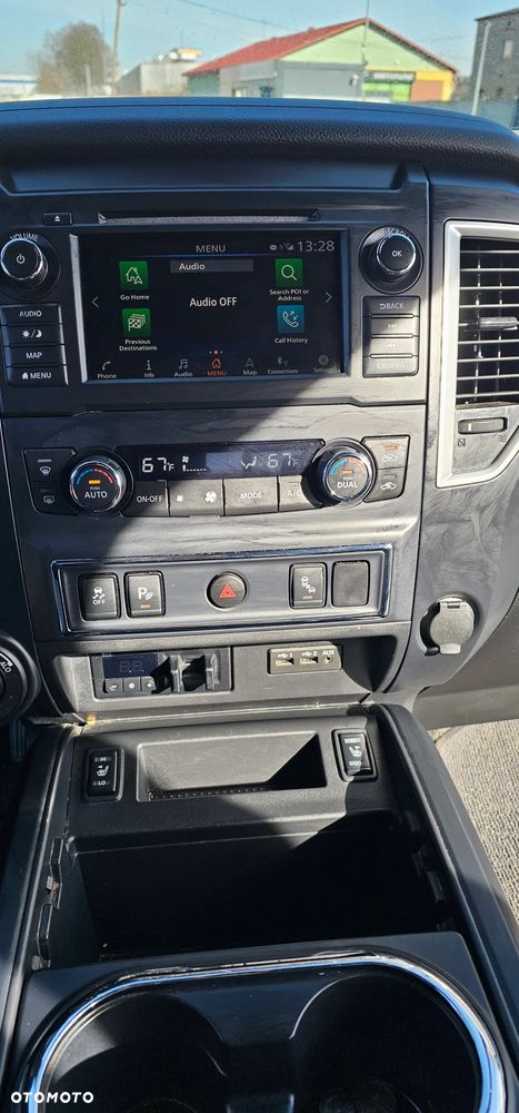 Nissan Titan ver-5-6-v8-se-crew-cab - 19