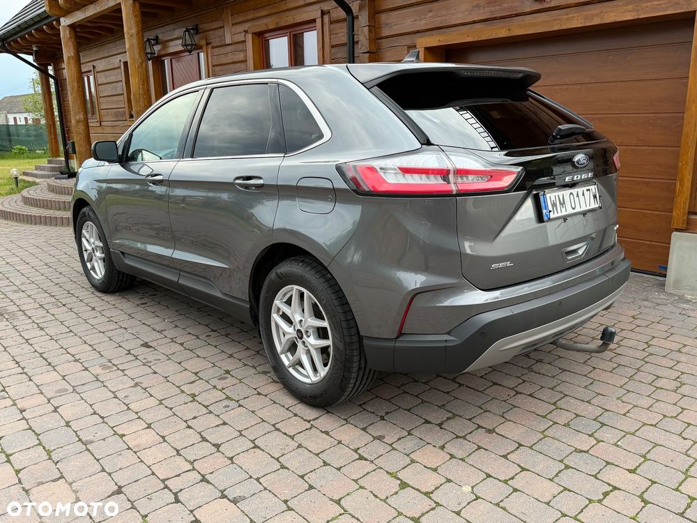 Ford Edge - 4