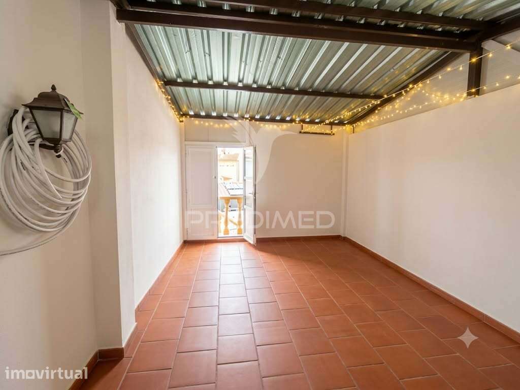 Moradia espaçosa com quintal e garagem na Boa-Fé, Elvas - Grande imagem: 5/29