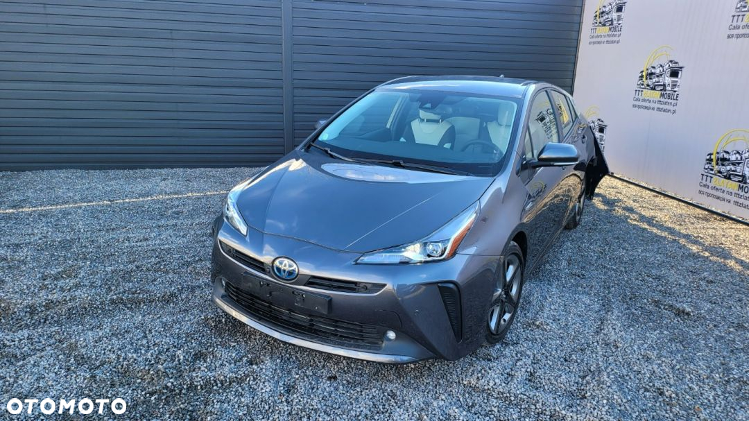 Toyota Prius - 5