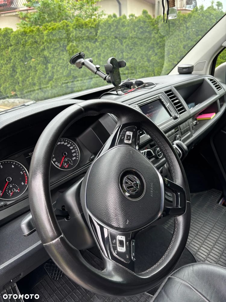 Volkswagen Caravelle 2.0 TDI L2 Comfortline DSG - 18