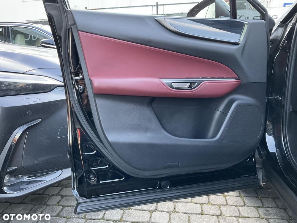 Lexus NX 350h Prestige AWD - 24