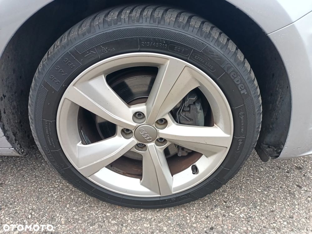 Audi A1 Sportback 1.6 TDI design - 16