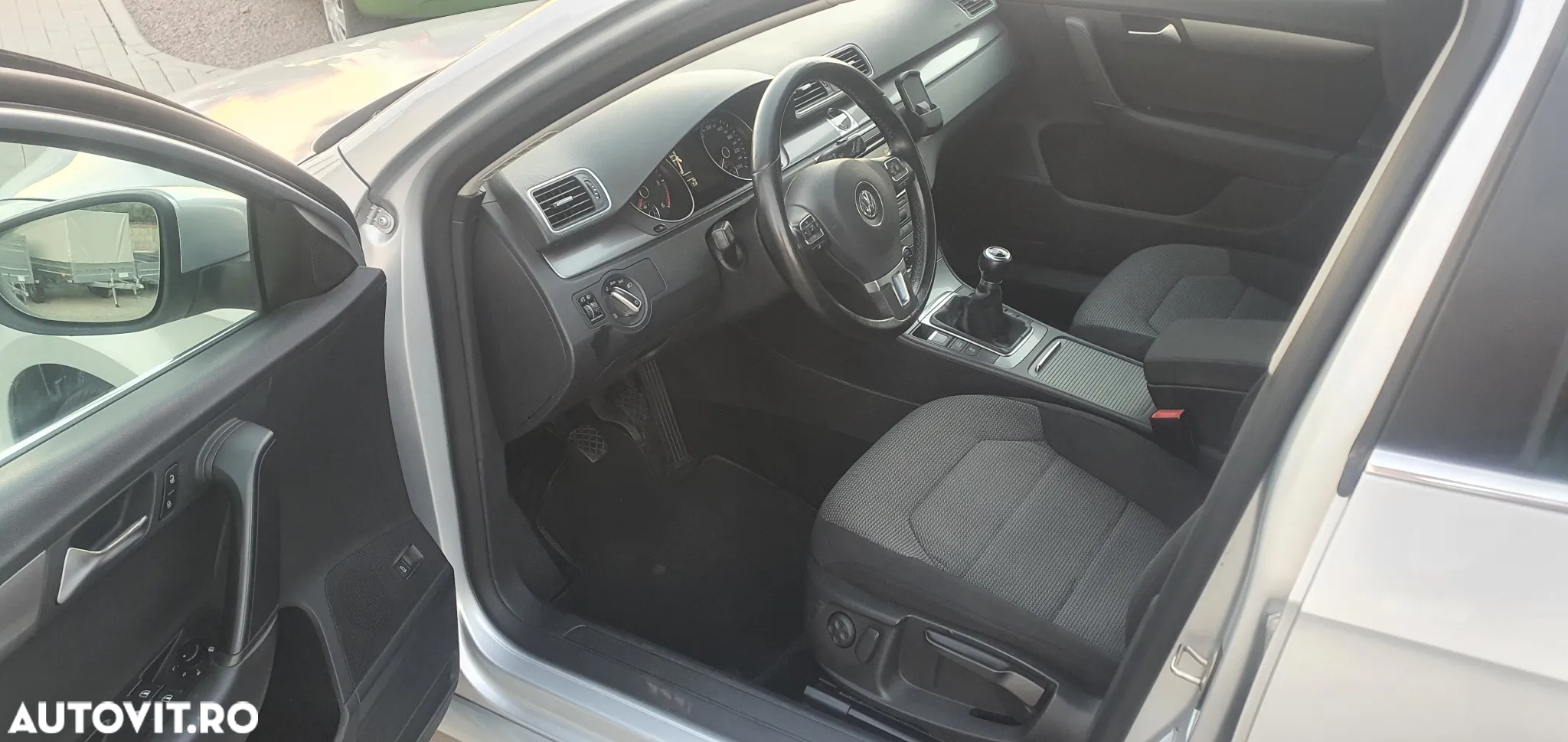 Volkswagen Passat Variant 2.0 Blue TDI SCR Business Edition - 6