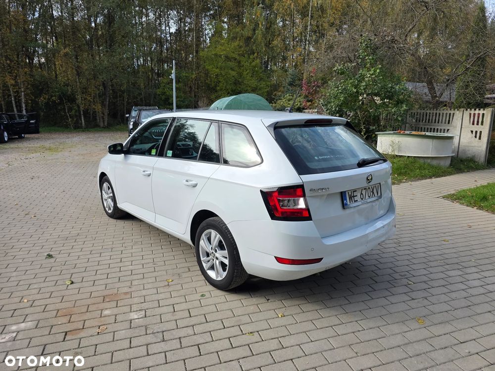 Skoda Fabia 1.0 TSI Ambition Plus - 7