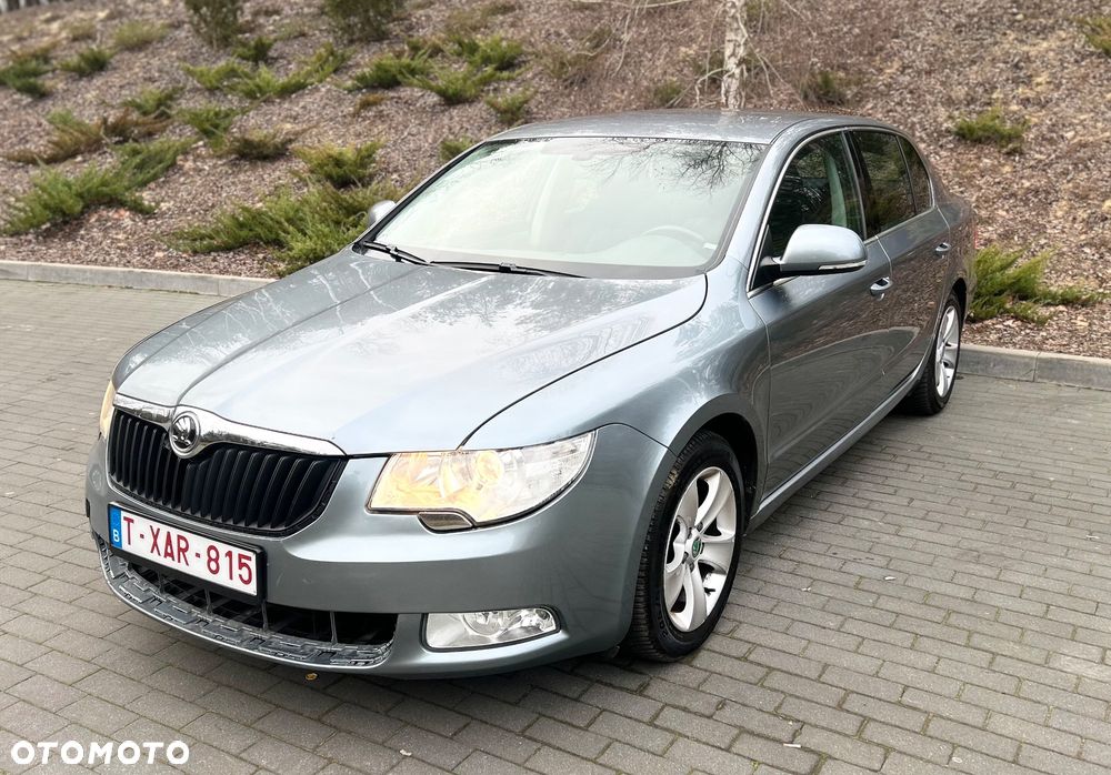 Skoda Superb 1.6 TDI Exclusive - 1