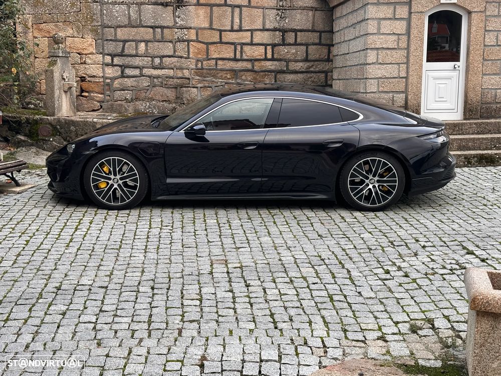 Porsche Taycan Turbo - 5