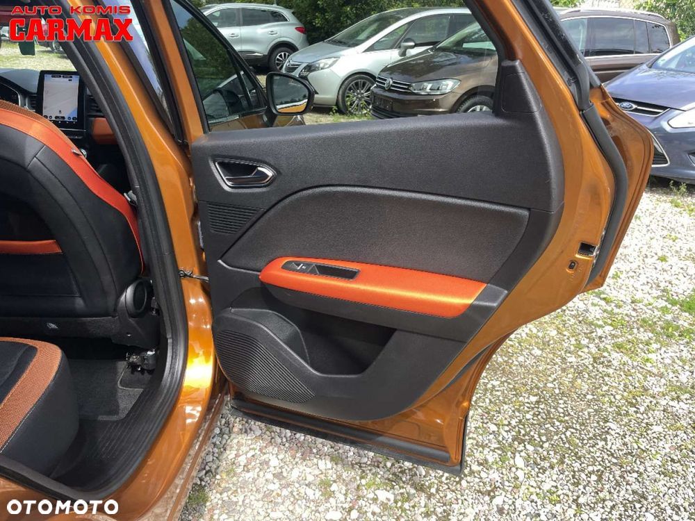 Renault Captur TCe 100 INTENS - 19