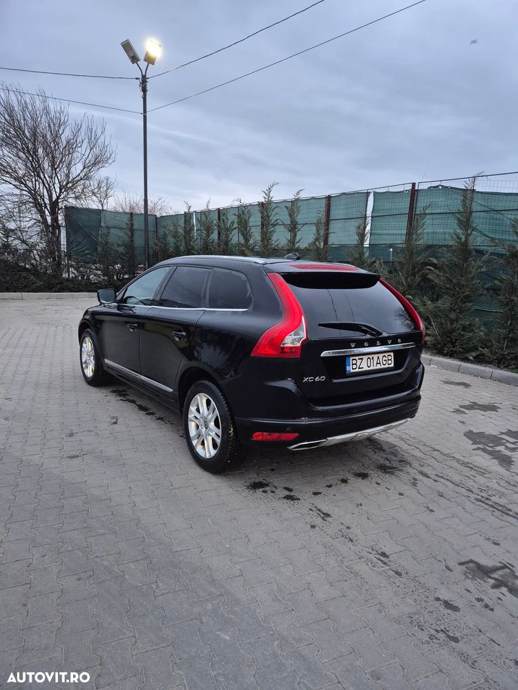 Volvo XC 60 D4 Geartronic Summum - 3