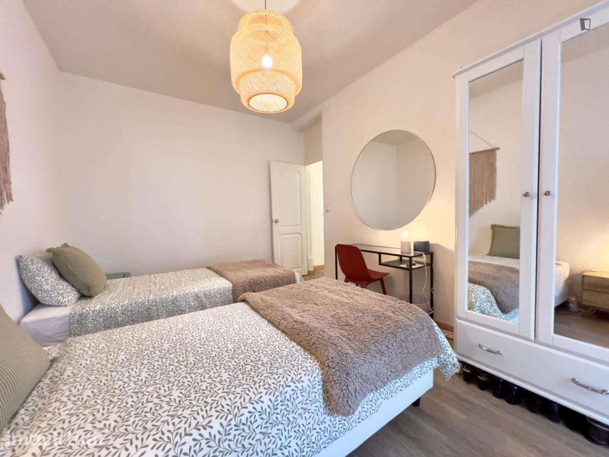 Quarto - localizado em Arroios Lisbon - Grande imagem: 4/37