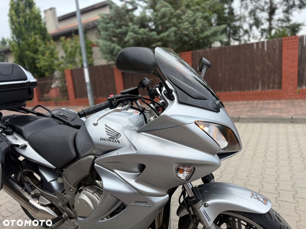 Honda CBF - 4