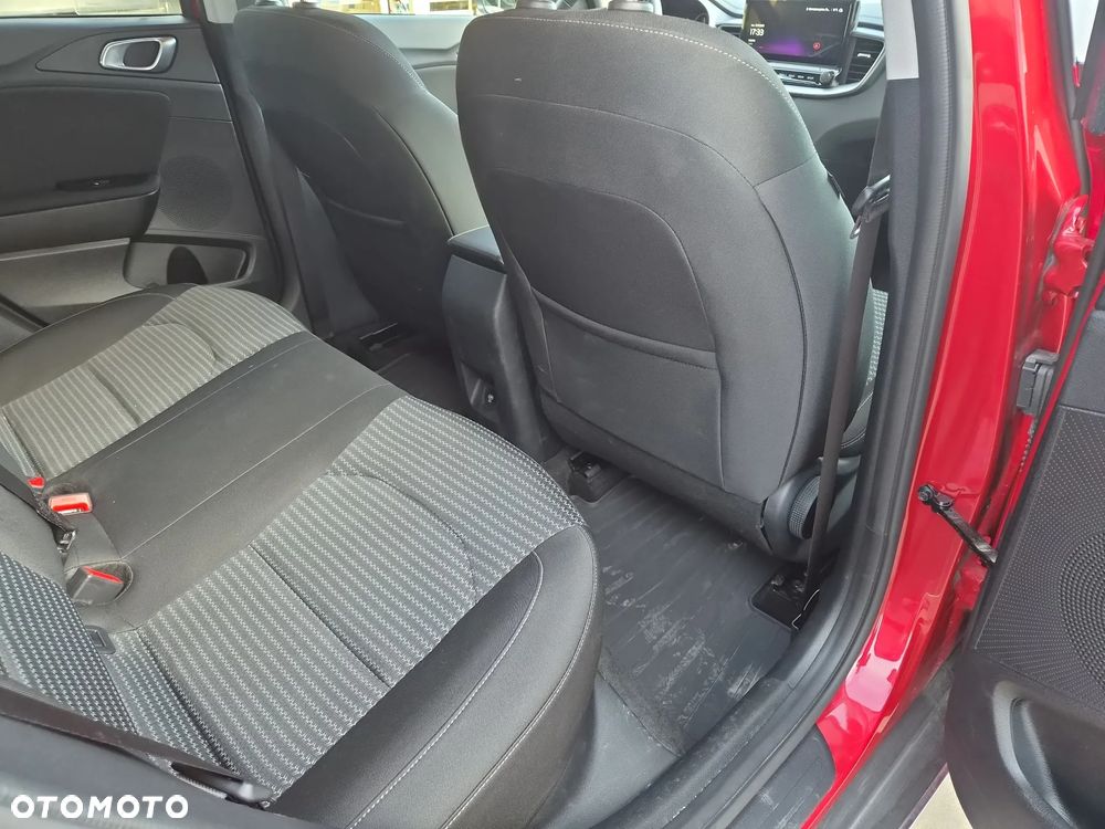 Kia XCeed 1.5 T-GDI M - 22